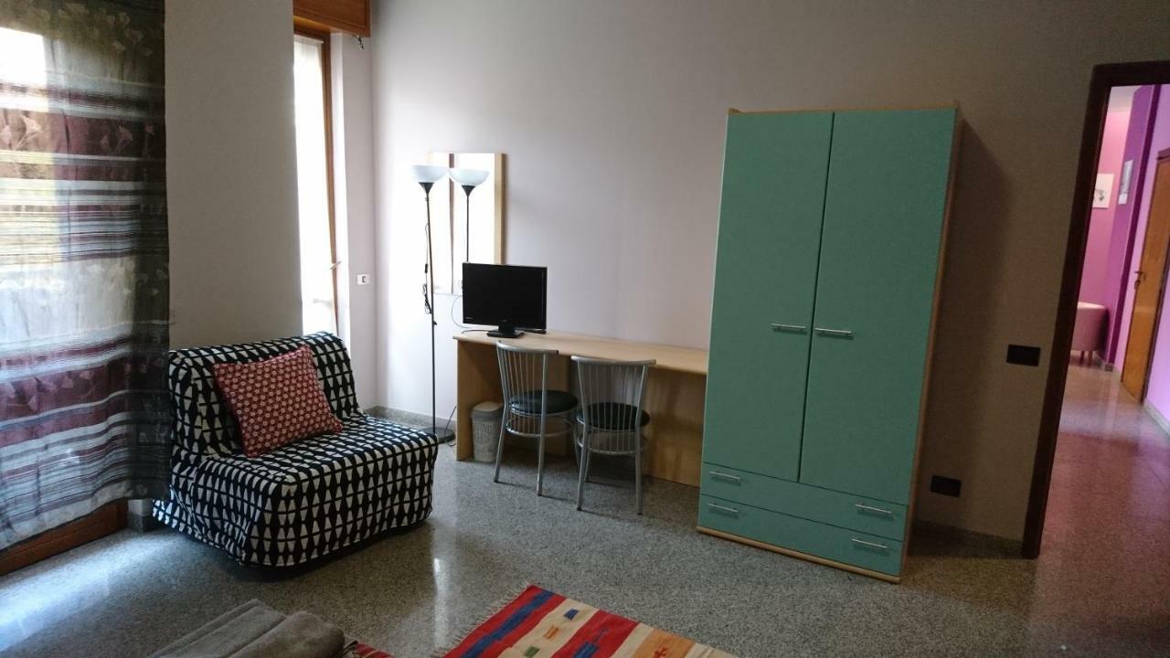 L'Isola Di Romy Hotel Milano Ngoại thất bức ảnh